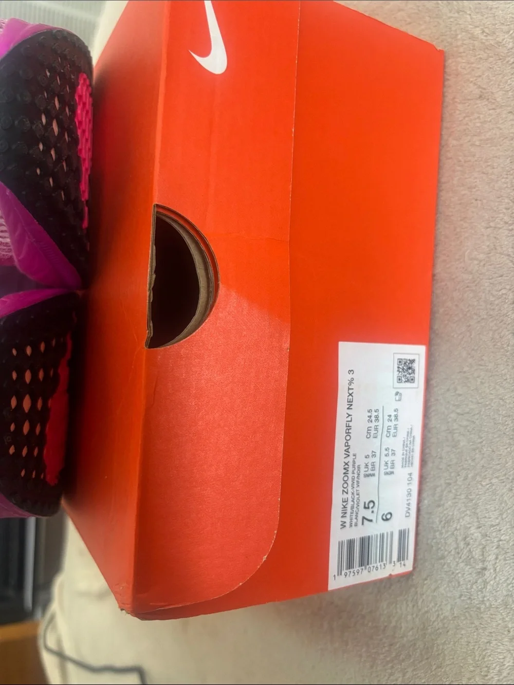 Nike Women's Vaporfly 3 - Size 7.5, White Black Vivid Purple & Agate - Picture 2 of 4
